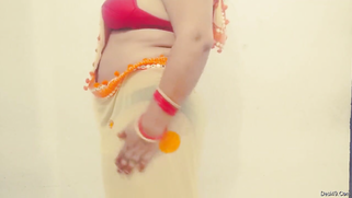 Desi fatty gets nude and plays with XXX vibrator as if it's a cock | XXX Video on AllSex.XXX