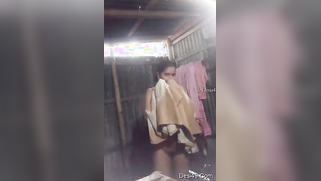 Lover watches and XXX records his village Desi GF taking a shower | XXX Video on AllSex.XXX