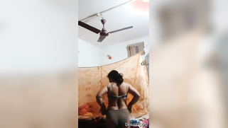 Sexy housewife strips and shakes her big Desi booty for the camera | XXX Video on AllSex.XXX