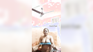 Sexy housewife strips and shakes her big Desi booty for the camera | XXX Video on AllSex.XXX