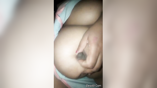 Lascivious MILF teasing with her natural XXX boobs and Desi pussy | XXX Video on AllSex.XXX