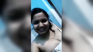 Indian girl shows beautiful titties for her best friend via videolink | XXX Video on AllSex.XXX