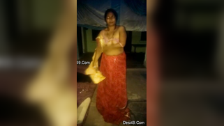 Young man behind camera films how old aunty gets naked before him | XXX Video on AllSex.XXX