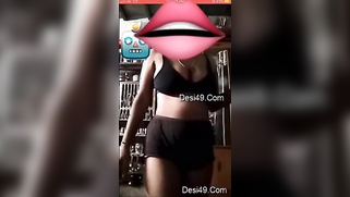 Sex model hides face but thinks viewers deserve to see natural boobs | XXX Video on AllSex.XXX