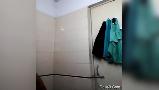 Desi whore goes to bathroom but takes camera to film her sexy body | XXX Video on AllSex.XXX