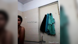 Desi whore goes to bathroom but takes camera to film her sexy body | XXX Video on AllSex.XXX