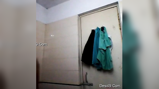 Desi whore goes to bathroom but takes camera to film her sexy body | XXX Video on AllSex.XXX