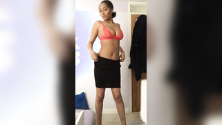 Indian woman with sexy body wears black dress that makes her look hot | XXX Video on AllSex.XXX