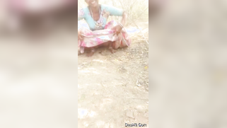Indian man films sex movie of mom exposing pussy and pissing outdoors | XXX Video on AllSex.XXX