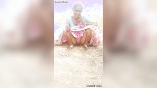 Indian man films sex movie of mom exposing pussy and pissing outdoors | XXX Video on AllSex.XXX