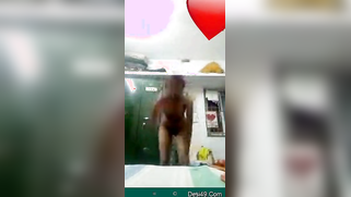 Wondrous chick performs sex show simply taking her clothes off on cam | XXX Video on AllSex.XXX