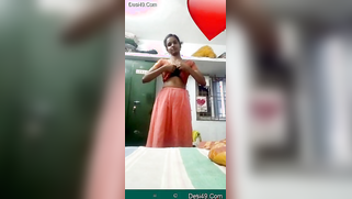 Wondrous chick performs sex show simply taking her clothes off on cam | XXX Video on AllSex.XXX