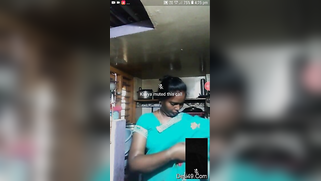 Aunty is so sexy in green sari that online friend pays her for talking | XXX Video on AllSex.XXX