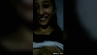 Indian films herself smiling and exposing nice boobs and dark nipples | XXX Video on AllSex.XXX