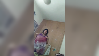 Sex service is provided by Indian wife who gets naked flashing tits | XXX Video on AllSex.XXX