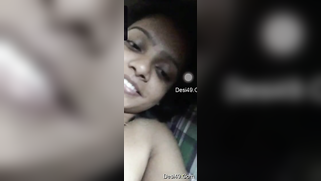 Sexy Desi girl films herself naked putting hand down there to rub clit