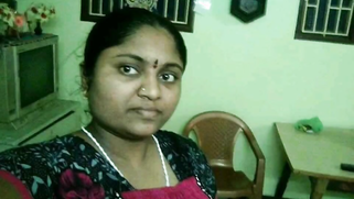 Adorable Desi mom exposes her fatty boobies and ass on amateur camera