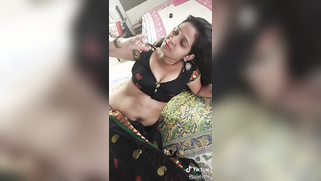 Desi mom doesn't open top but tits look amazing even being hidden | XXX Video on AllSex.XXX