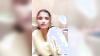 No nakedness but teasing by sex-addicted Desi aunty in front of camera | XXX Video on AllSex.XXX