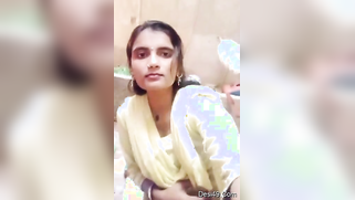 No nakedness but teasing by sex-addicted Desi aunty in front of camera | XXX Video on AllSex.XXX