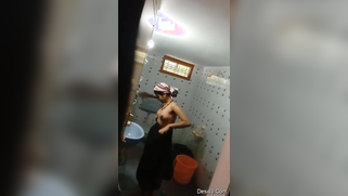 Desi skinny wears clothes and doesn't know about camera spying on her | XXX Video on AllSex.XXX