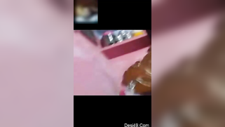 Desi love takes everything off and focuses on snatch in nude show | XXX Video on AllSex.XXX