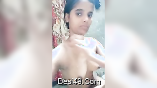 Skinny Desi mom gently touches vagina and spreads pusyy lips on camera | XXX Video on AllSex.XXX