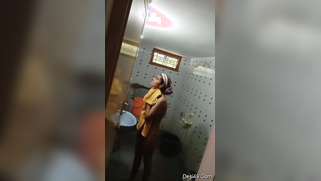 Indian teen dries body with tower flashing private parts in washroom | XXX Video on AllSex.XXX