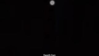 Amateur XXX video of Indian who slowly stimulates her hairy clitoris | XXX Video on AllSex.XXX