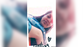 Awesome Desi sex model shows what is hidden more than often under bra | XXX Video on AllSex.XXX