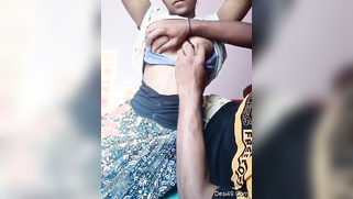 Man coerces aunty to show titties and touches them with both hands | XXX Video on AllSex.XXX