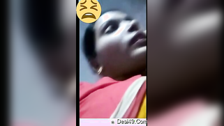 Married Desi mom with pierced nostril is going to show body to fans | XXX Video on AllSex.XXX