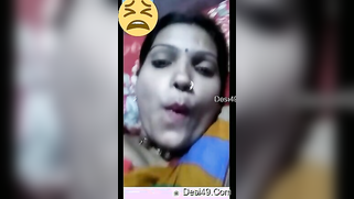 Married Desi mom with pierced nostril is going to show body to fans | XXX Video on AllSex.XXX