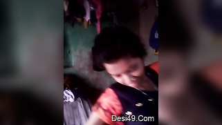 Babe from India slowly takes clothes off willingly flaunting boobs | XXX Video on AllSex.XXX