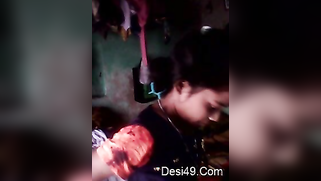 Babe from India slowly takes clothes off willingly flaunting boobs | XXX Video on AllSex.XXX