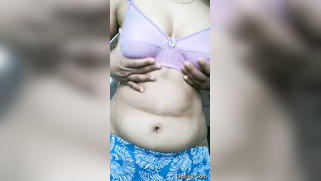 Desi mom wants to conquer XXX industry with saggy body and exposes it | XXX Video on AllSex.XXX