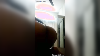 Desi mom with huge melons plays with them on camera in the office | XXX Video on AllSex.XXX