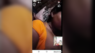 Desi mom covers tits with sari and teases viewers with the naked part | XXX Video on AllSex.XXX