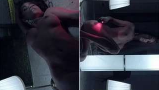 Indian girl feels like porn queen lying on the floor in te nude posing | XXX Video on AllSex.XXX