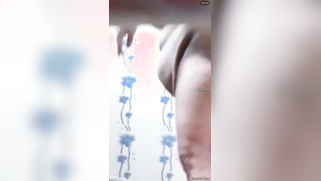 Desi BBW mom doesn't know there's camera filming her in bathroom | XXX Video on AllSex.XXX