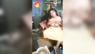 Cameraman doesn't miss a moment of Desi mom playing with her boobs | XXX Video on AllSex.XXX