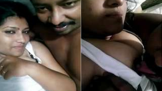 Man loves Desi girlfriend and kissing to make babe know he wants sex | XXX Video on AllSex.XXX