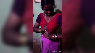 Indian aunty puts red top on hiding saggy titties in amateur XXX video | XXX Video on AllSex.XXX