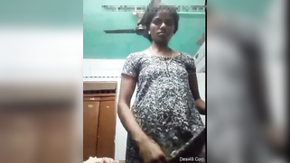 Indian aunty shows tits because it's her own XXX homemade show | XXX Video on AllSex.XXX