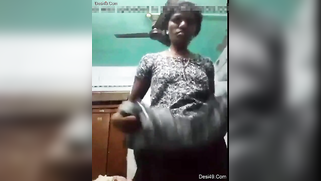 Indian aunty shows tits because it's her own XXX homemade show | XXX Video on AllSex.XXX