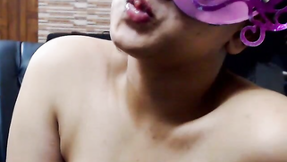 Masked XXX model takes blue bra off to play with boobs and muff | XXX Video on AllSex.XXX