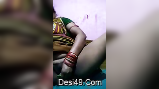 Fatty Desi mom bares hairy cunt and takes vegetable for masturbation | XXX Video on AllSex.XXX