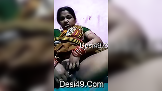 Fatty Desi mom bares hairy cunt and takes vegetable for masturbation | XXX Video on AllSex.XXX