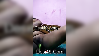 Fatty Desi mom bares hairy cunt and takes vegetable for masturbation | XXX Video on AllSex.XXX
