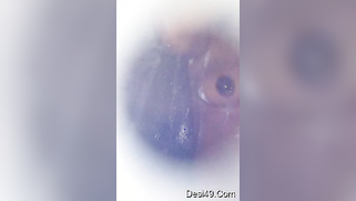 Hidden camera films naked chick washing sexy body in the shower | XXX Video on AllSex.XXX